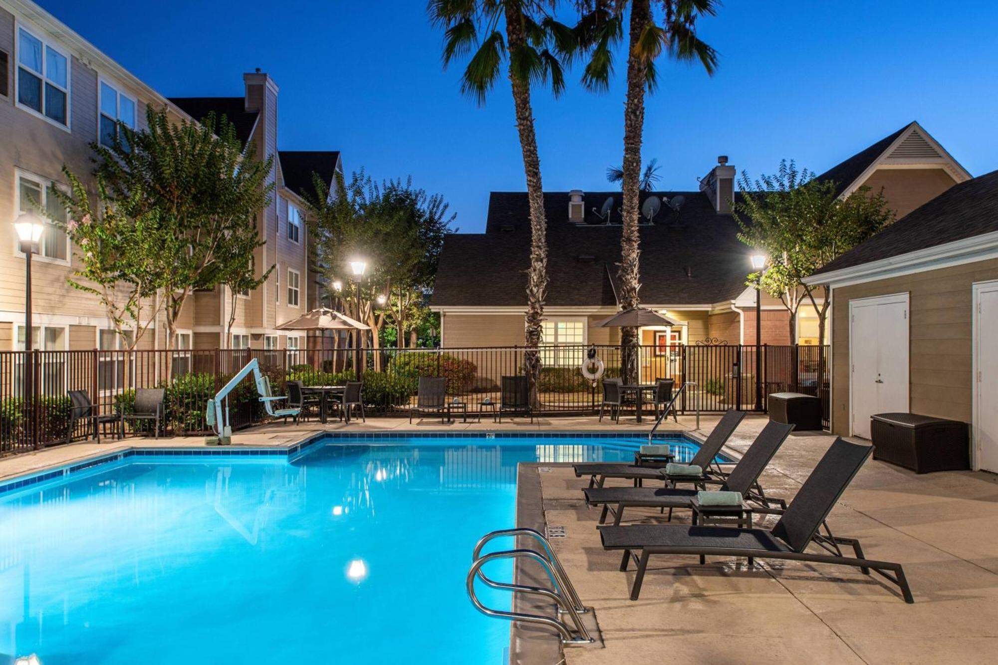 Residence Inn San Diego Sorrento Mesa/Sorrento Valley Экстерьер фото